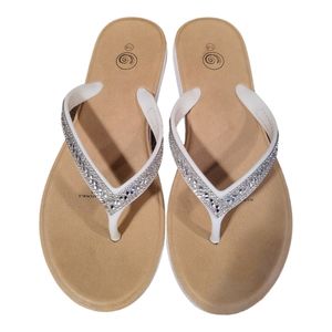 White flip flops with rhinestones, size 7/8